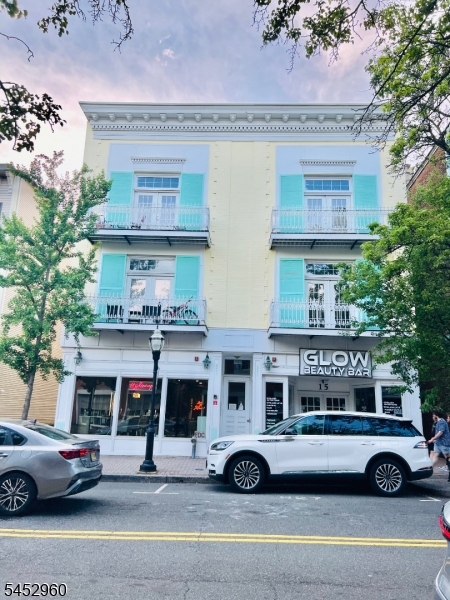 13 North Union Avenue 1 — photo