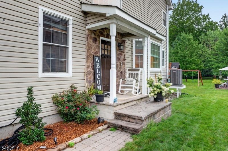 10 Riverside Drive, Clinton, NJ 08809 — photo 3
