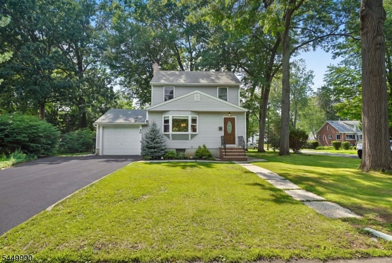 40 Carpenter Pl — photo