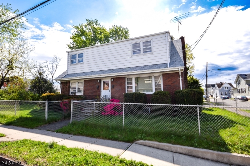 20 N 13th Street — photo