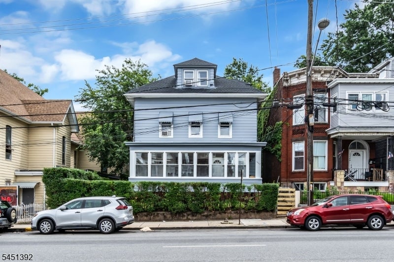 1025-1027 Madison Ave — photo
