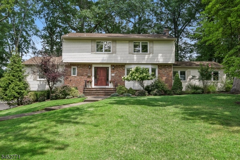 9 Burlington Rd — photo