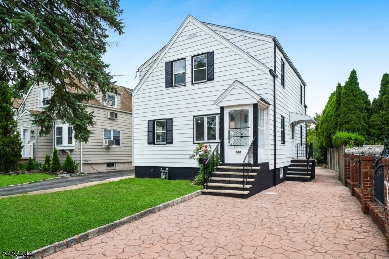124 Woodruff Pl — photo