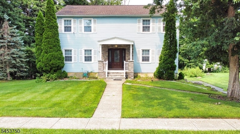 38 Dogwood Dr — photo