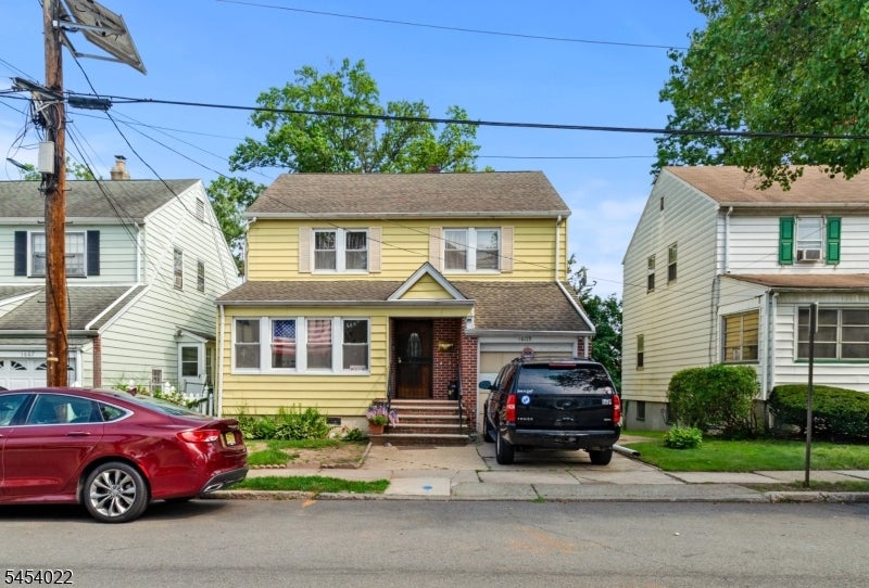 1603 Bayview Ave — photo