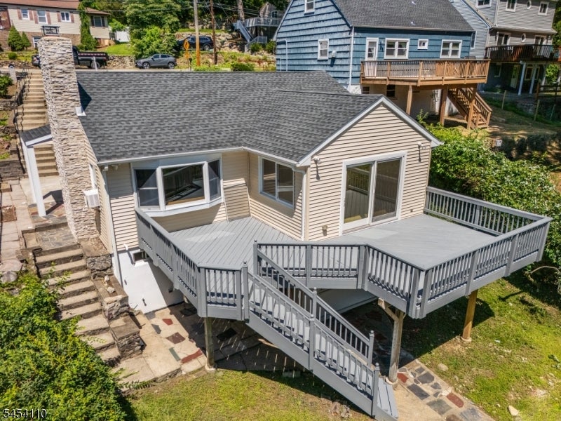 235 Skyline Lake Dr — photo