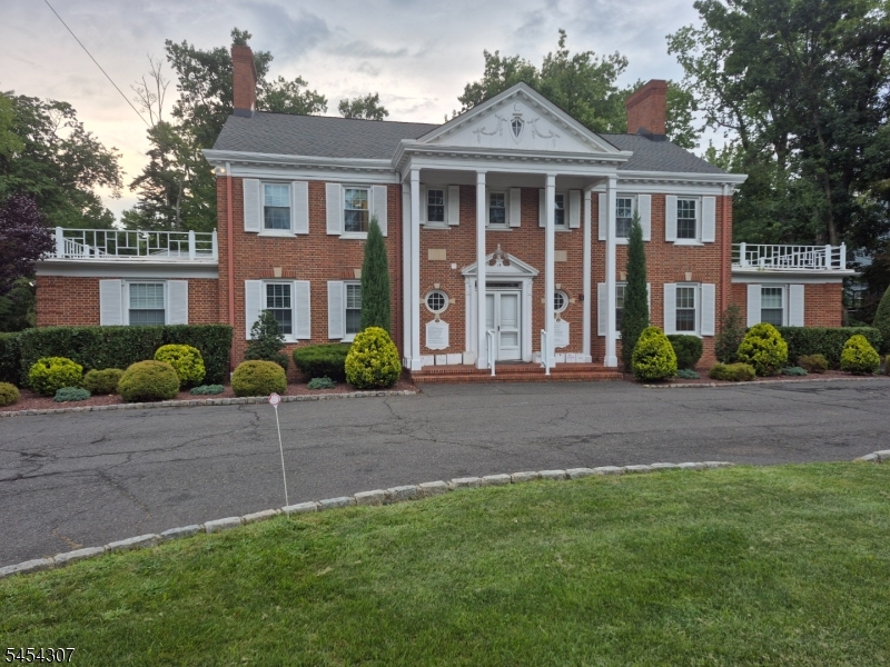 19 Holly Street — photo