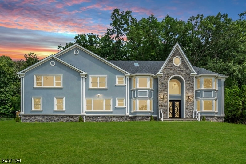 1395 Washington Valley Rd — photo