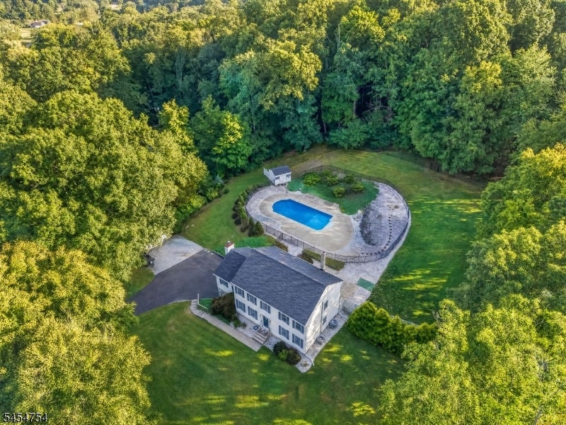 7 Ike Williams Rd — photo