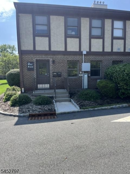 175 Fairfield Ave-5-B Rear — photo
