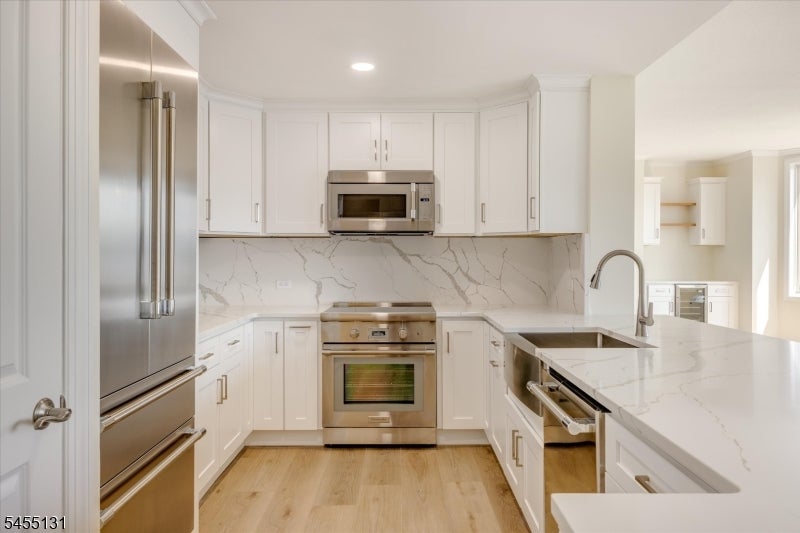 6315 City Pl 315 — photo