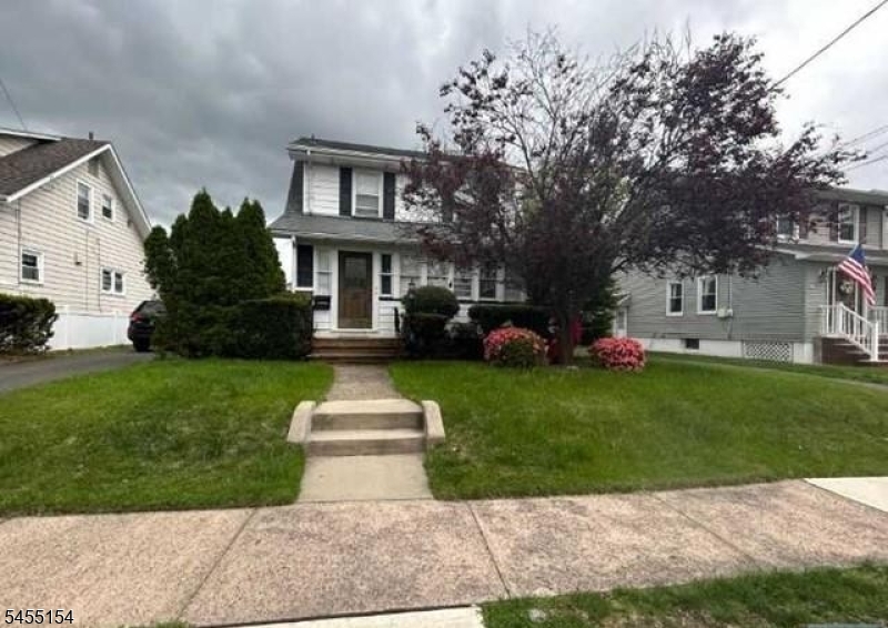 31 Bamford Avenue — photo