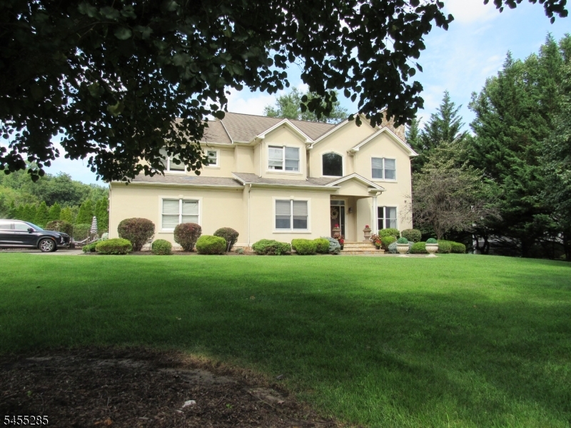 5 Pilgrim Court — photo