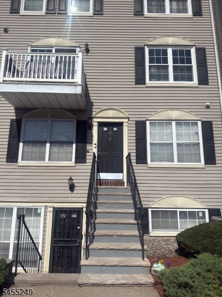 22 Seton Hall Drive — photo