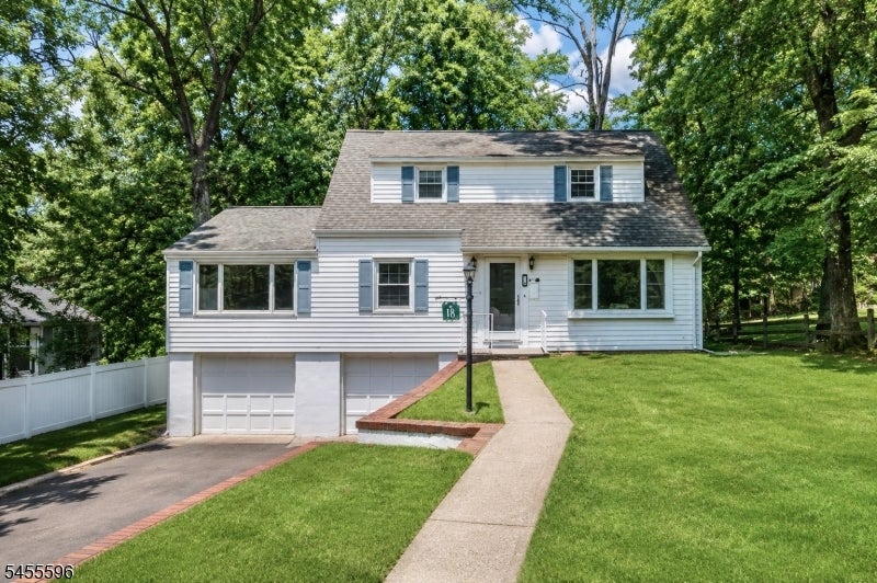 18 Mountainside Dr — photo