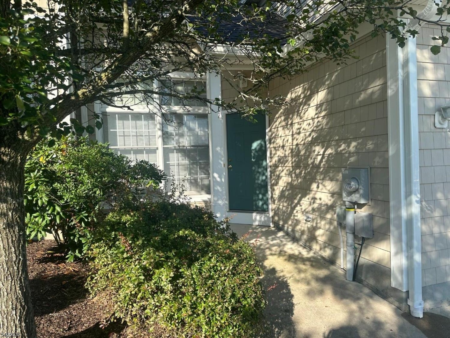 17 Spring Hollow Rd — photo