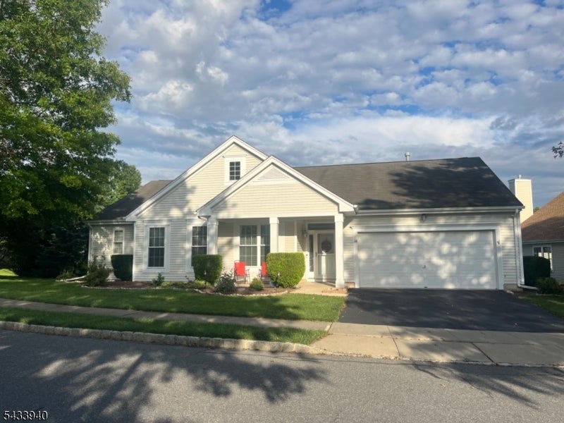 24 Stafford Ln — photo