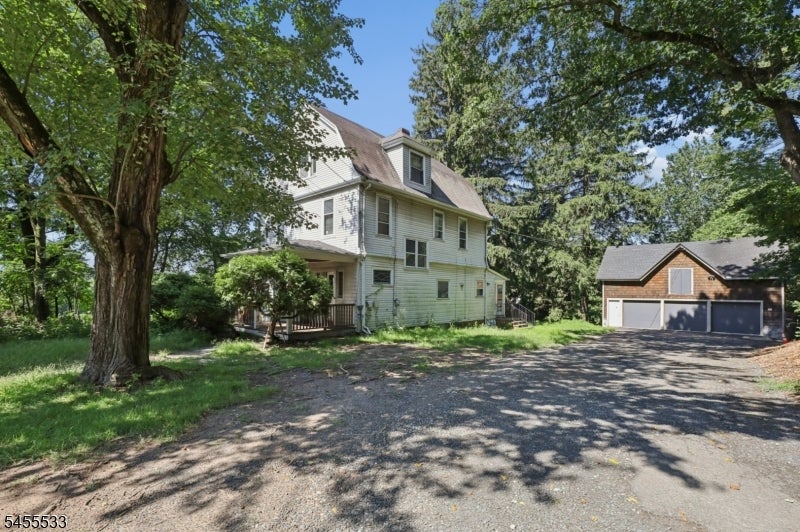 37 Livingston Ave — photo