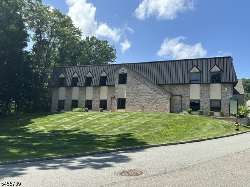 230 Route 206 C08 — photo