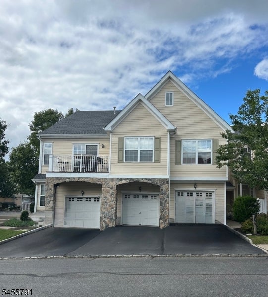 173 Terrace Ct /16 — photo