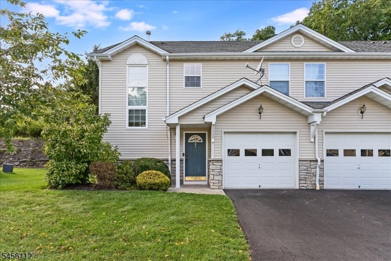 9 Ferndale Ln — photo