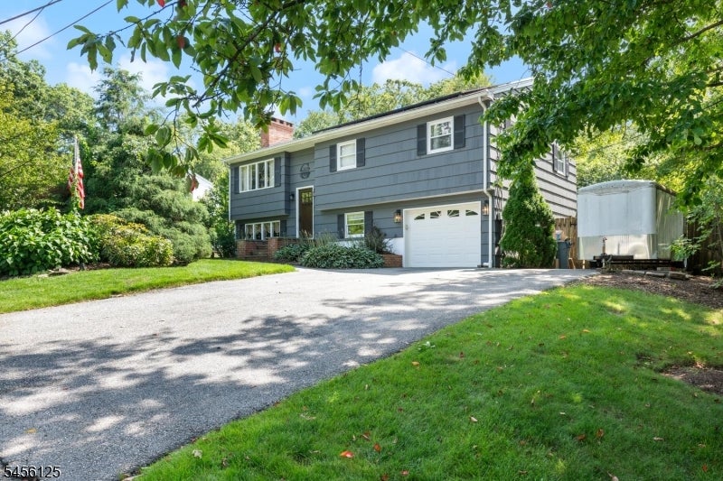 157 Mountain Cir — photo