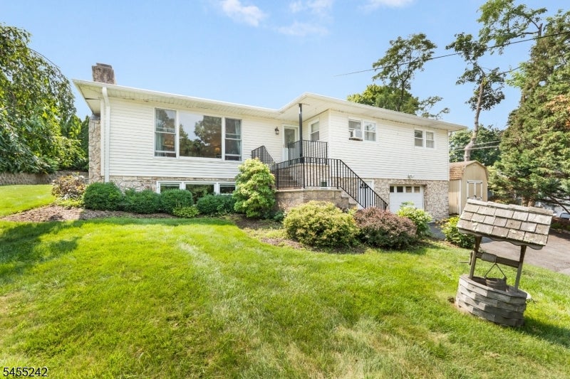 20 Edgemere Ave — photo