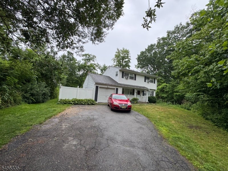 49 Frances Ave — photo