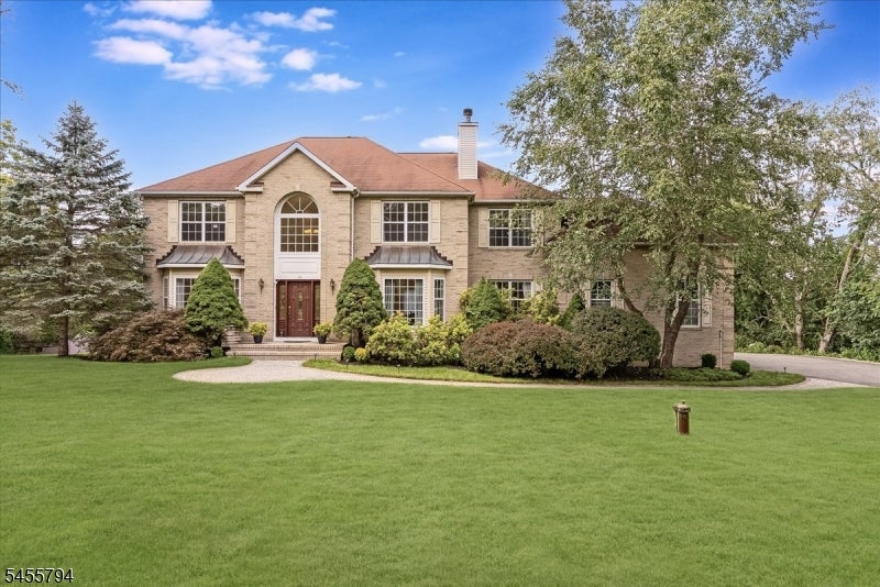 15 Dana Dr — photo
