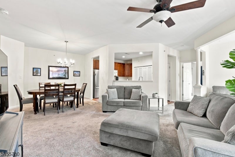 4 Waterman Ln 410 — photo