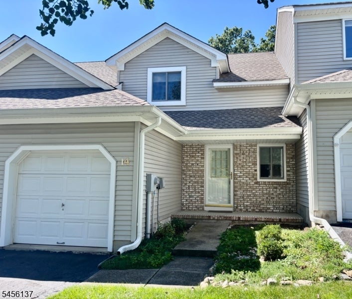 14 Pale Star Ct — photo