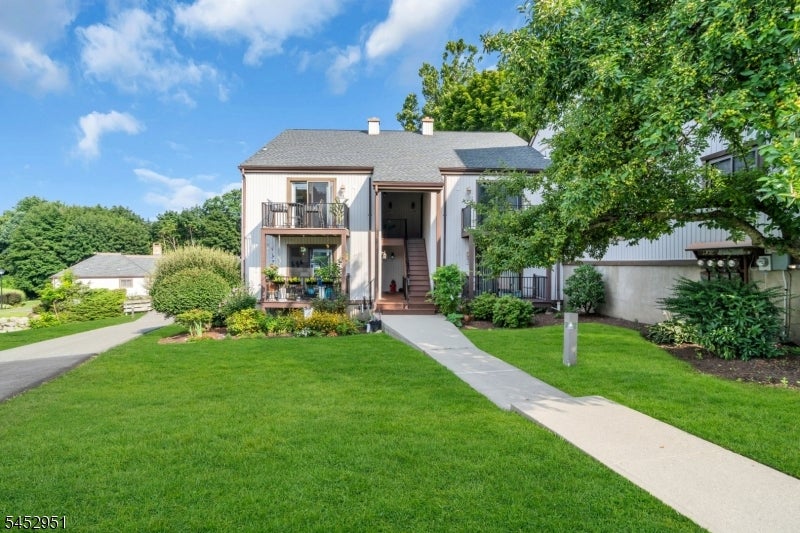 6106 Audubon Ct 106 — photo