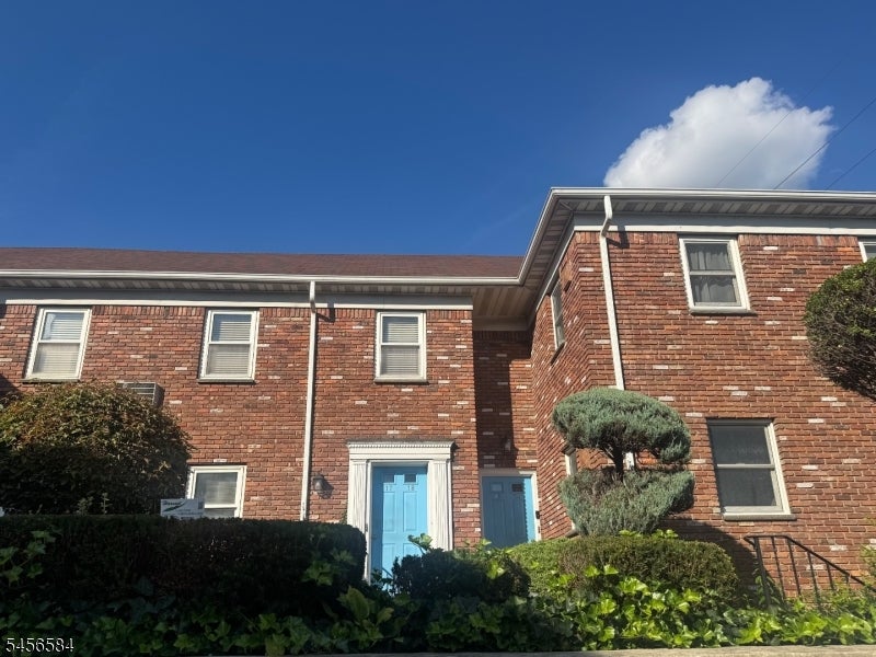 55 Schuyler Ave 19 — photo