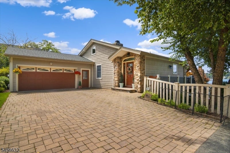 5 Lee Dr — photo