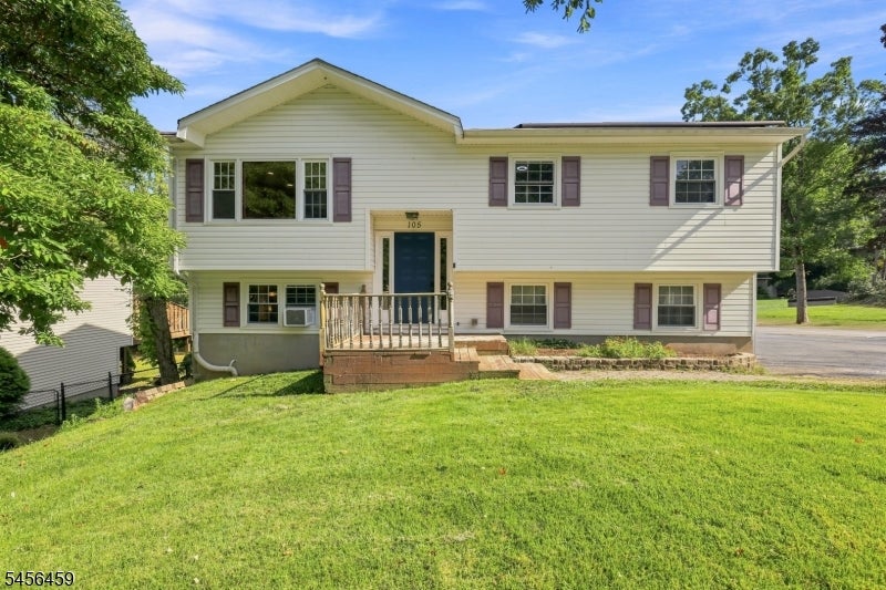 105 Leland Trl — photo