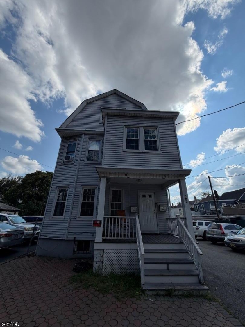 386 Washington Street — photo