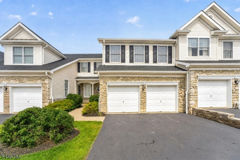 7 Pinehurst Circle — photo