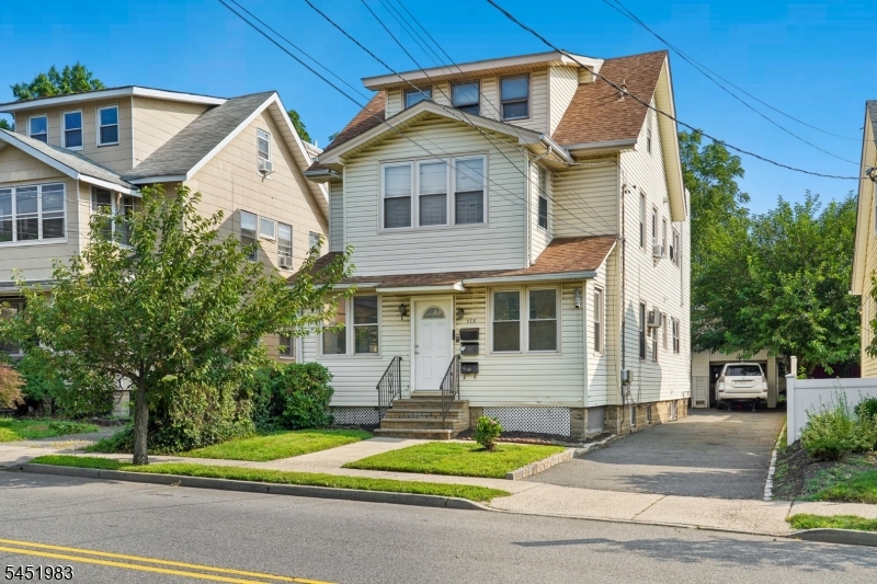 378 Boyden Avenue 1 — photo