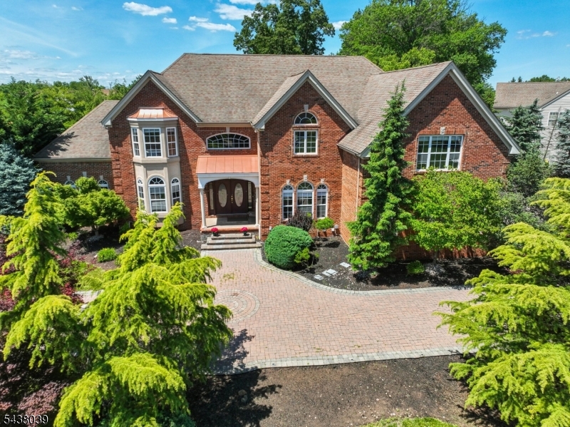 11 Valley Wood Drive — photo