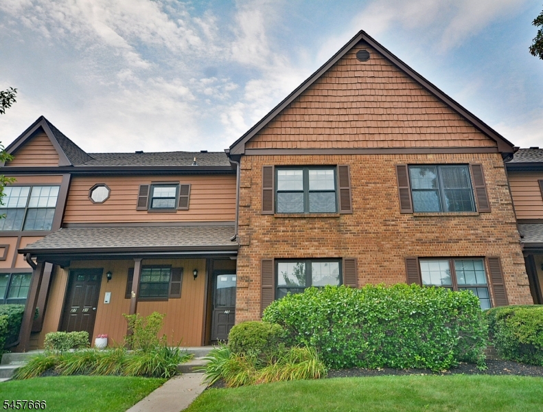 29 Barclay Court — photo