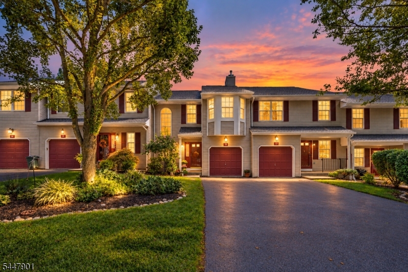 18 Pinehurst Drive — photo