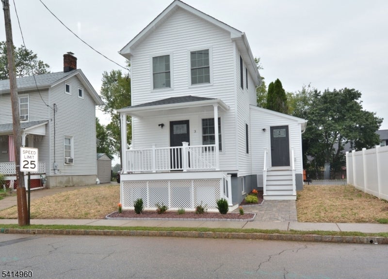3 Brown St — photo