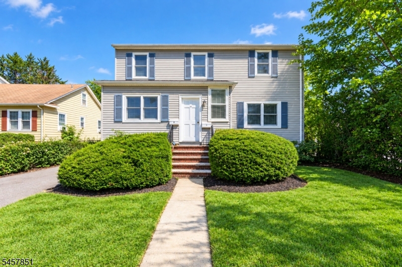 14 Locust St 2nd Floor 2 — photo