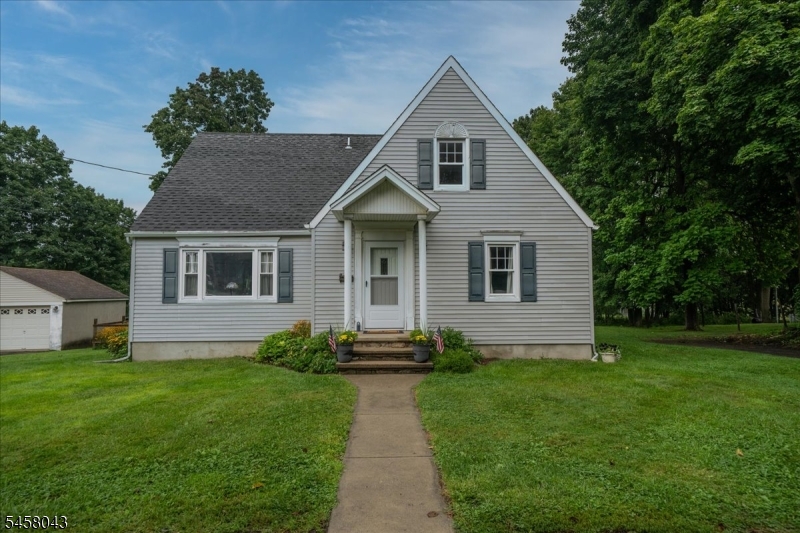 7 Ridgewood Road, Franklin, NJ 07416