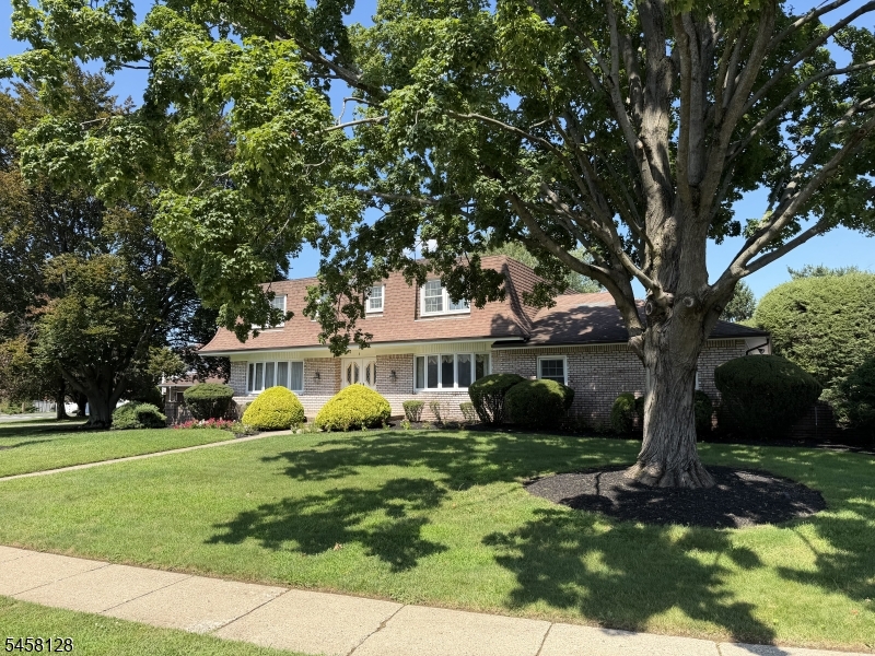 7 Glendale Lane — photo