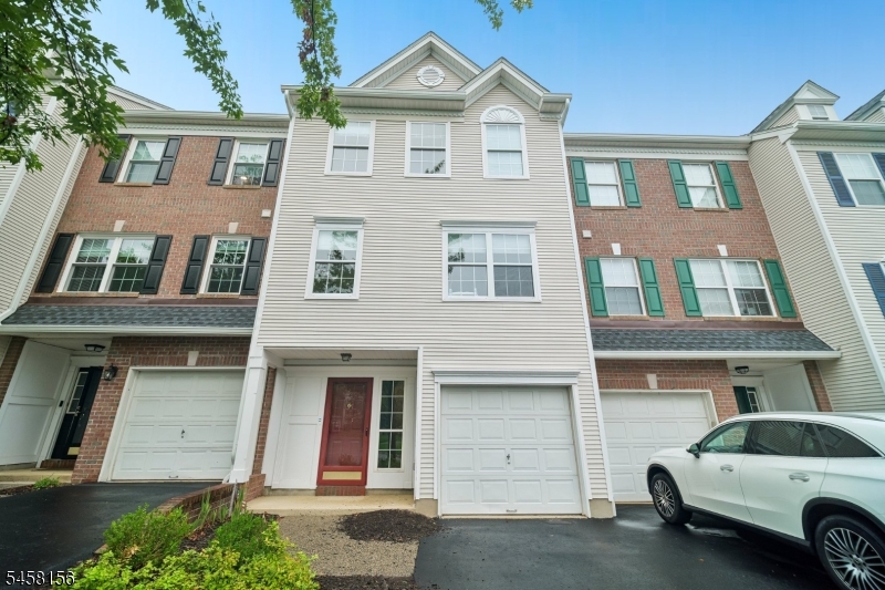 4 Prescott Court — photo