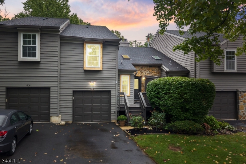 3E Brookline Court E — photo