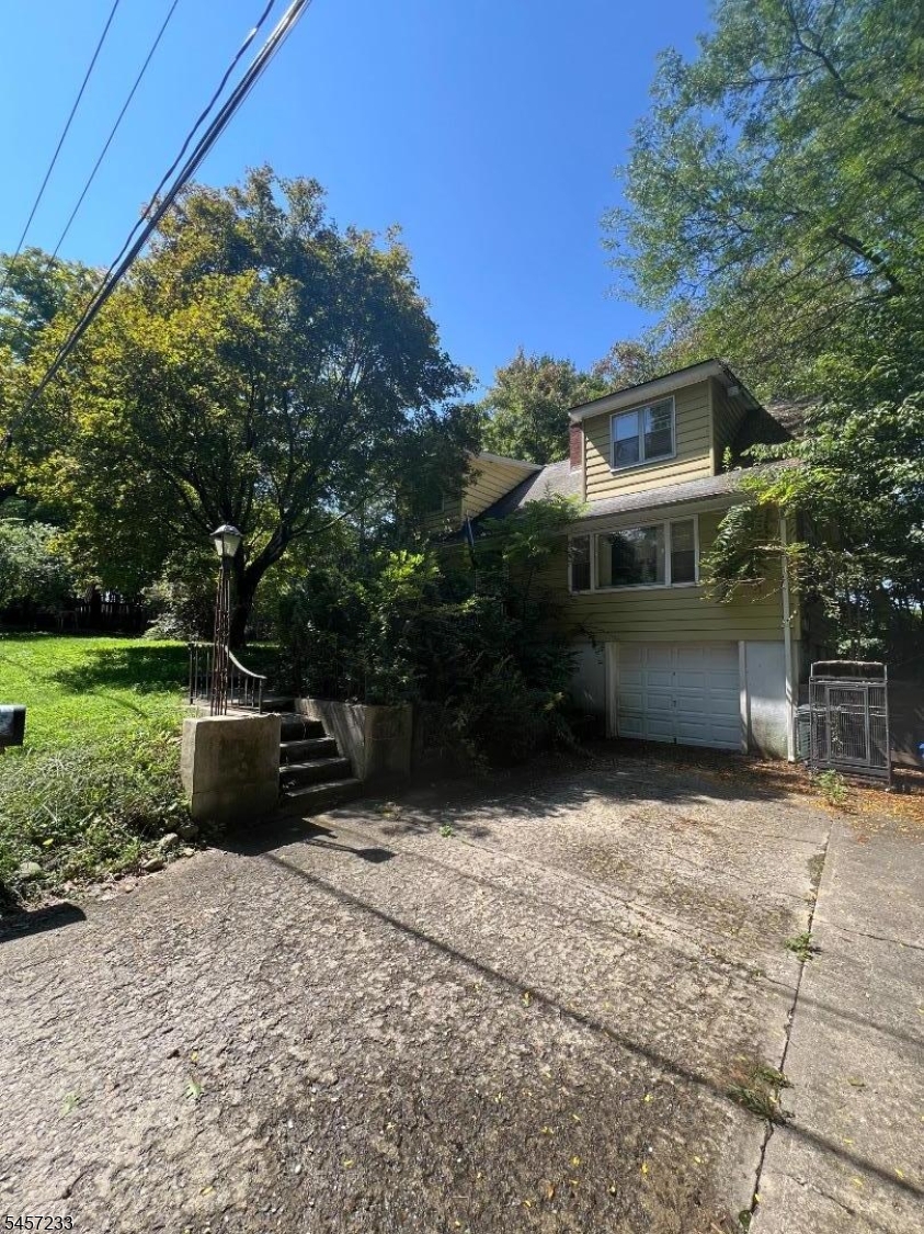 15 Brook Road — photo