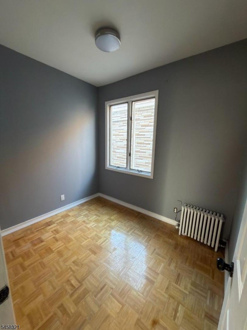141 Paterson Ave — photo