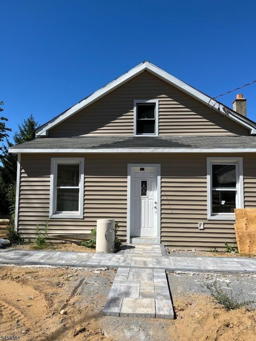 308 Houses Corner Rd — photo